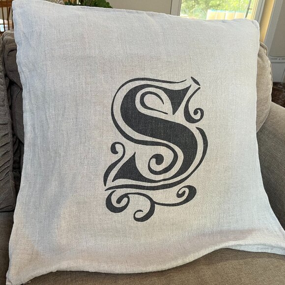 Pottery Barn Linen Pillow Cover 24" Square Natural Neutral Monogram Initial "S" - Picture 1 of 5